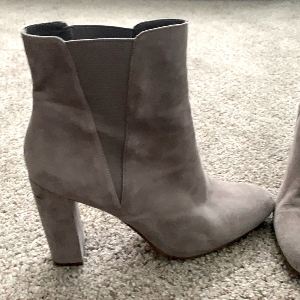 steve madden grey suede ankle boots